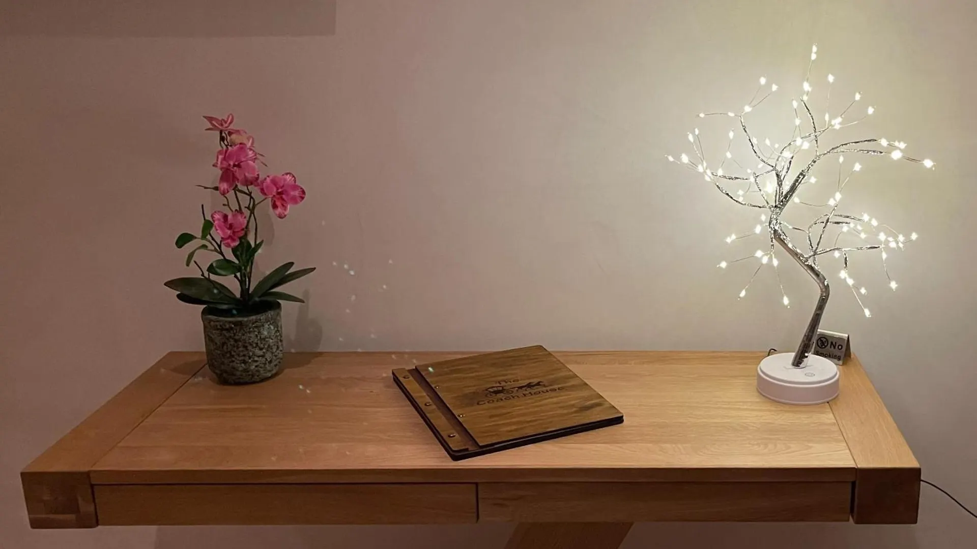 Casa de Férias The Coach House - An Exeptional 3 Story House In The Heart Of The Lanes With Secure Private Parking Vila Brighton