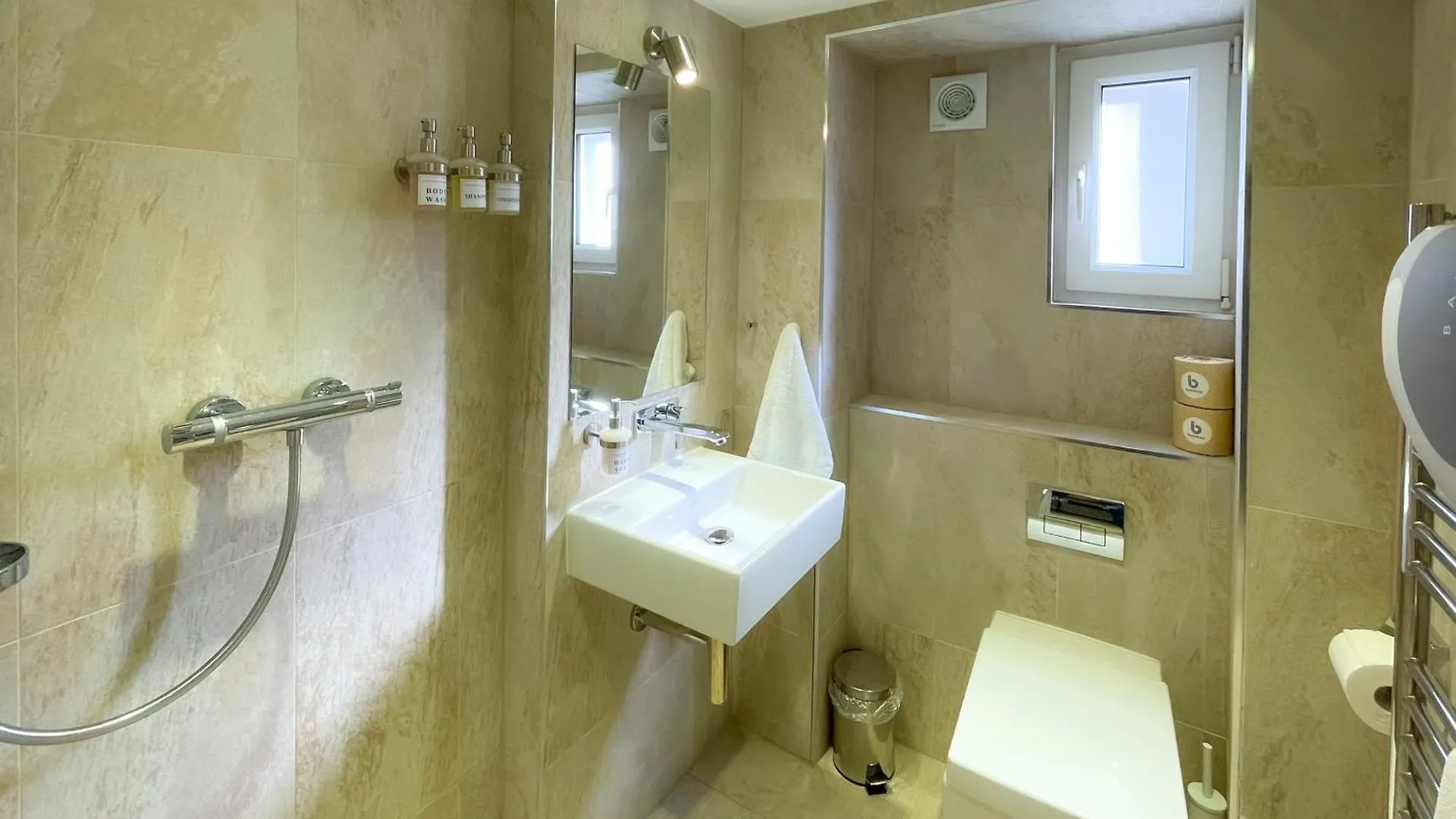 Casa de Férias The Coach House - An Exeptional 3 Story House In The Heart Of The Lanes With Secure Private Parking Vila Brighton Reino Unido